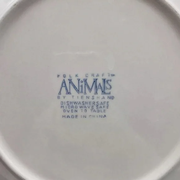 Vintage Tienshan Folk Craft Animals Bunny Dinner Plate, Blue Spongeware - Picture 3 of 3